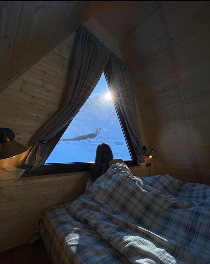 Aura Cottages Kasbegi Buitenkant foto