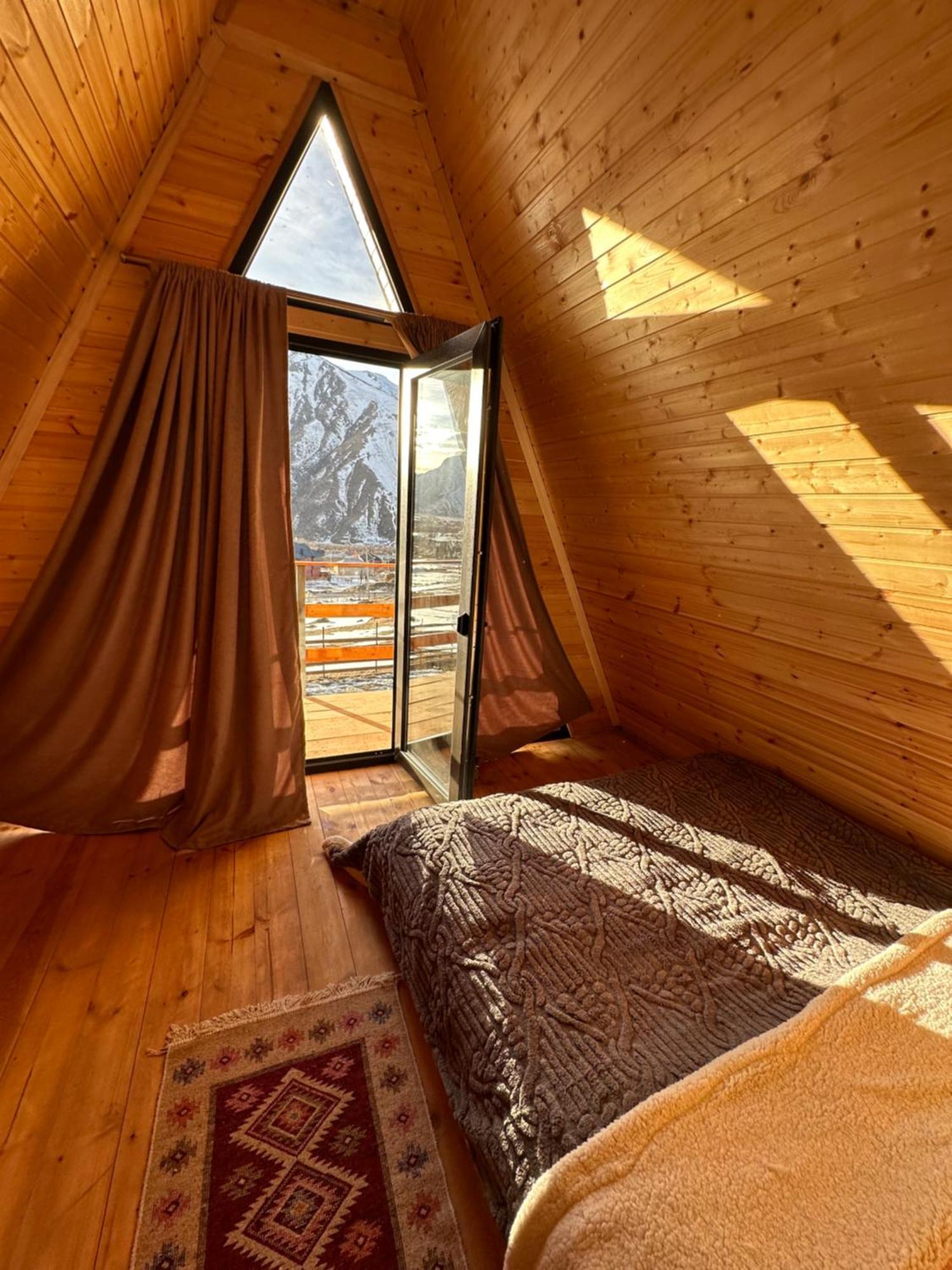 Aura Cottages Kasbegi Buitenkant foto